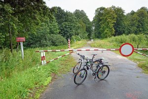 Holendrzy zostawili rowery po polskiej stronie, a sami udali sie na Ukrainę 