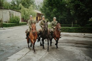 lata 90-te konie służbowe SG 