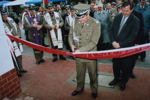 wrzesień 2002 roku - otwarcie placówki SG w Hermanowicach 