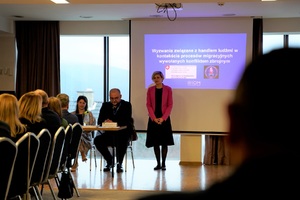 Pani Hanna Dobrzyńska, wystąpienie podczas seminarium IOM w Polańczyku 