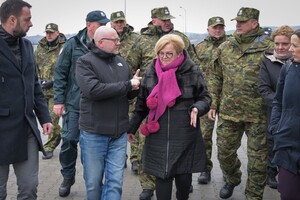 fot. Jerzy Żygadło/PUW Rzeszów - Delegacja z wizytą na podkarpackich przejściach granicznych 