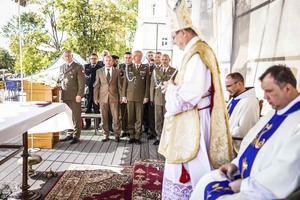 Pielgrzymka służb do Leżajska (fot. Sanktuarium Matki Bożej Pocieszenia w Leżajsku ) 