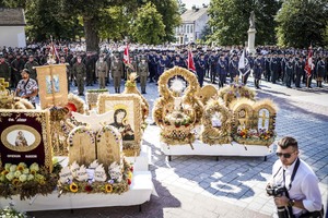 Pielgrzymka służb do Leżajska (fot. Sanktuarium Matki Bożej Pocieszenia w Leżajsku ) 