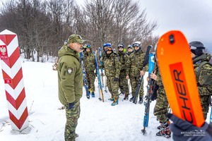 Skiturowe szkolenie SG i GOPR w Bieszczadach Skiturowe szkolenie SG i GOPR w Bieszczadach