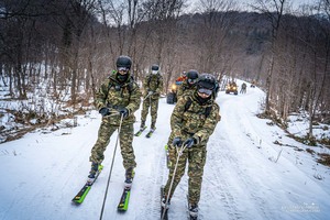 Skiturowe szkolenie SG i GOPR w Bieszczadach Skiturowe szkolenie SG i GOPR w Bieszczadach