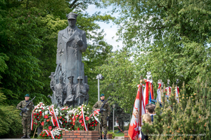 Uroczystości w Rzeszowie (zdjęcia: PUW, UMWP) Uroczystości w Rzeszowie (zdjęcia: PUW, UMWP)