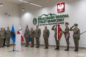 Święto Patrona BiOSG uroczystość w komendzie oddziału. Wręczanie odznaczeń i wyróżnień