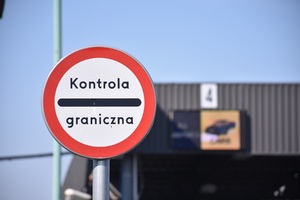 znak KONTROLA GRANICZNA, przejście graniczne w Medyce znak KONTROLA GRANICZNA, przejście graniczne w Medyce