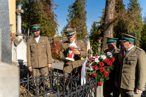 Delegacja Bieszczadzkiego Oddziału SG oddała hołd zmarłym