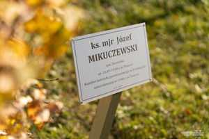 Delegacja Bieszczadzkiego Oddziału SG oddała hołd zmarłym