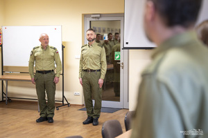 wprowadzenie w obowiązki służbowe nowego naczelnika Komendanta Placówki (Horyniec-Zdrój)