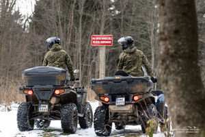 Patrol funkcjonariuszy z PSG w Stuposianach fot. ilustracyjna