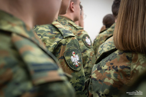 Wręczenie aktów mianowania na stopień kaprala w komendzie BiOSG