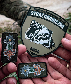 Funkcjonariusze WZD BiOSG zdobyli brązową Wojskową Odznakę Górską
