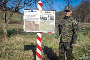 posadowienie znaków symbolizujących placówki SG