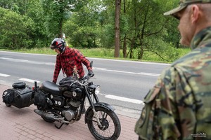 spotkanie funkcjonariusza/motocyklisty z Komendantem BiOSG spotkanie funkcjonariusza/motocyklisty z Komendantem BiOSG