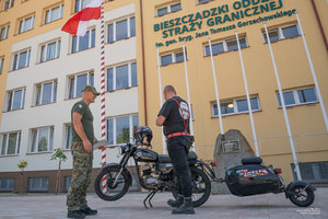 Spotkanie Komendanta BiOSG z funkcjonariuszem