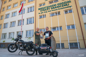 Spotkanie Komendanta BiOSG z funkcjonariuszem